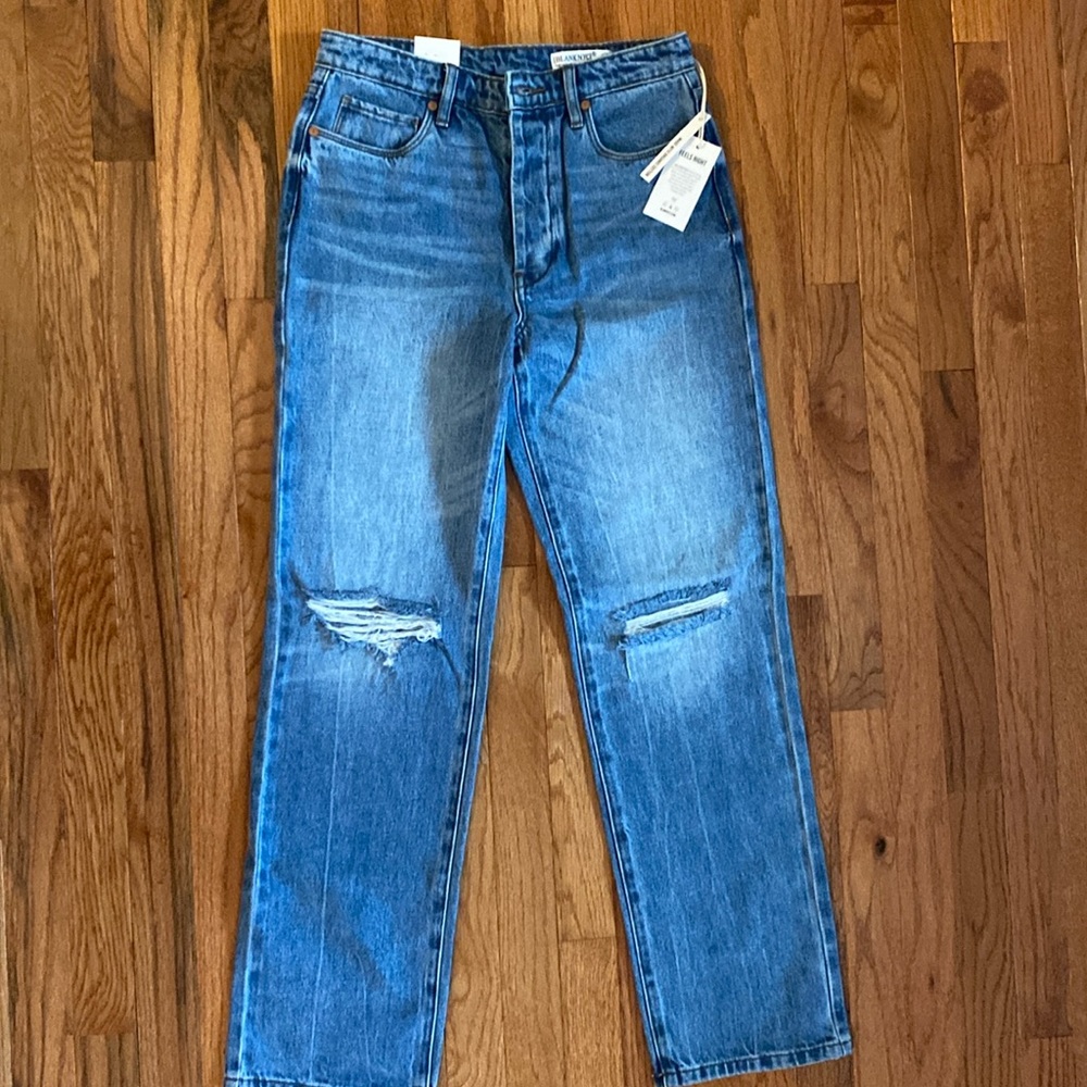Blank NYC Women’s mid-rise jeans in medium blue size 26